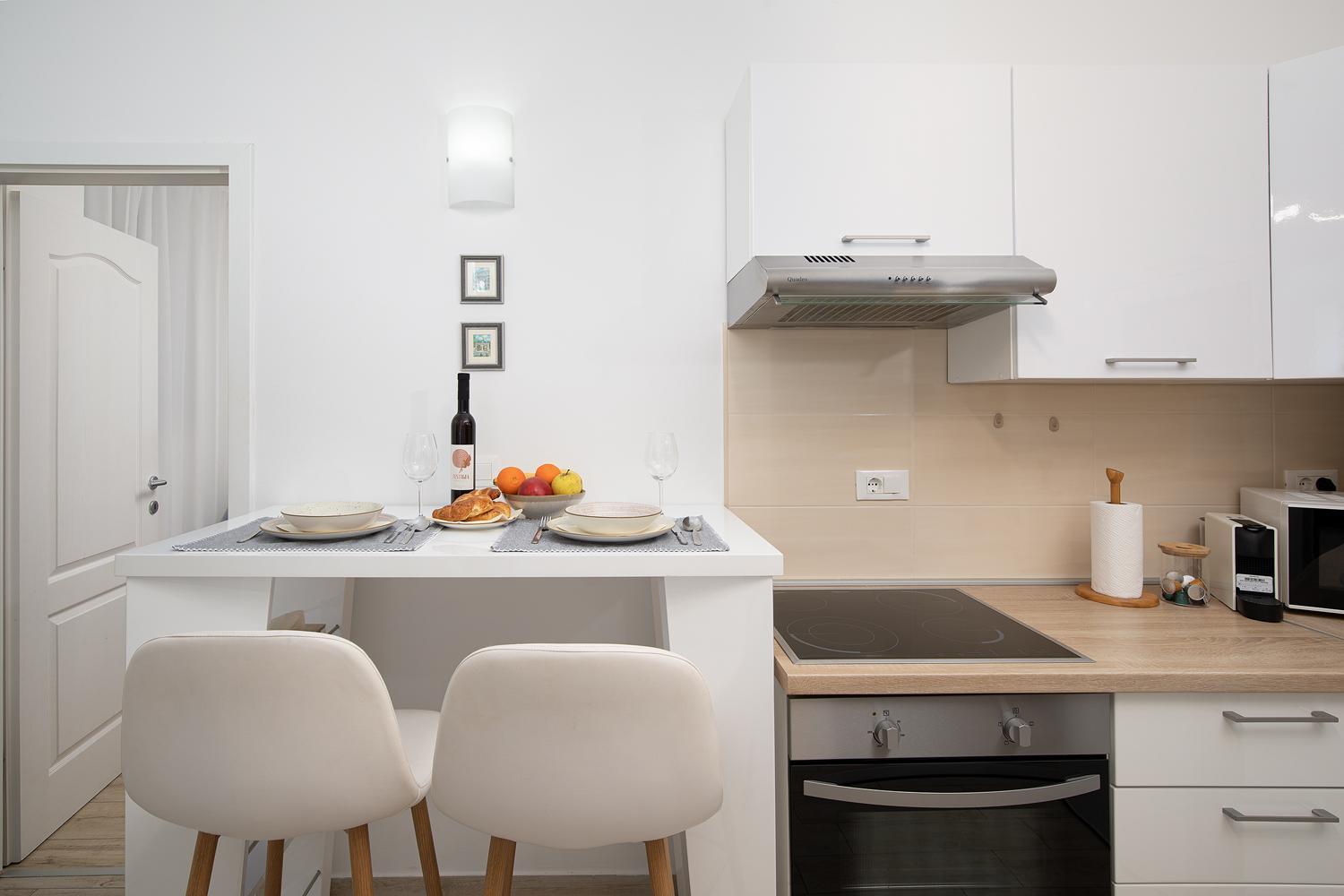 Elegant Apartment Next To Arena Пула Екстериор снимка